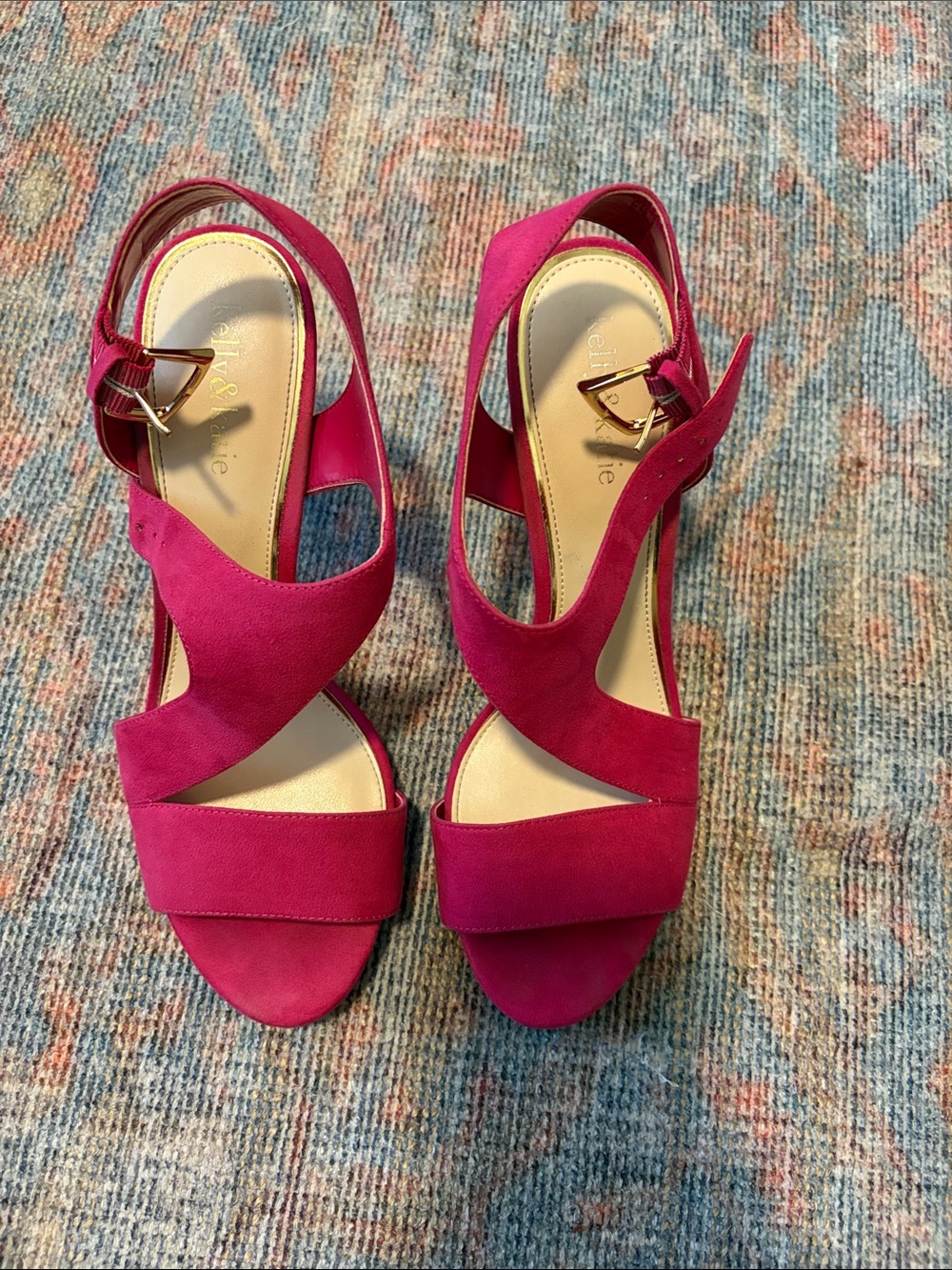 Kelly &Katie Charming Pink Suede Block Heel Sandals - Unbranded